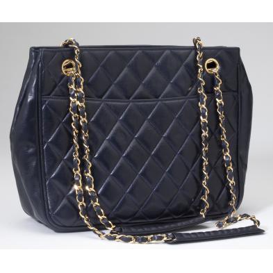 vintage-quilted-leather-tote-chanel