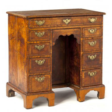 george-ii-kneehole-desk