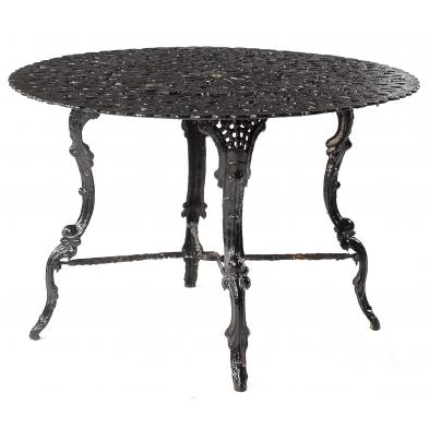 antique-cast-iron-garden-table