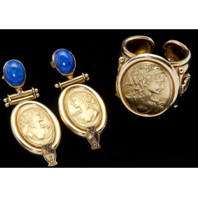 gold-ring-and-gold-and-lapis-pendant-earrings