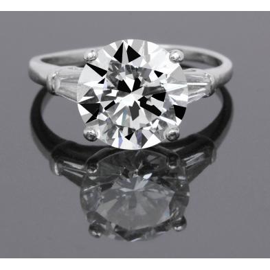 platinum-diamond-ring