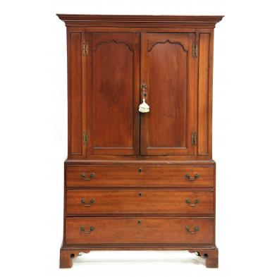 american-chippendale-linen-press