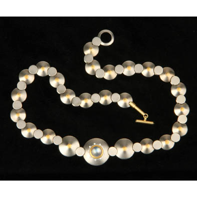 contemporary-moonstone-necklace-stephen-vincent