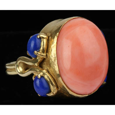 gold-coral-and-lapis-ring