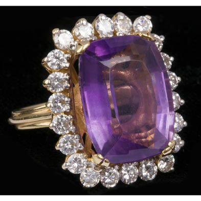 retro-amethyst-and-diamond-ring