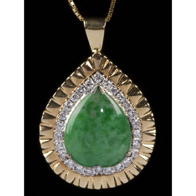 jade-and-diamond-pendant-necklace