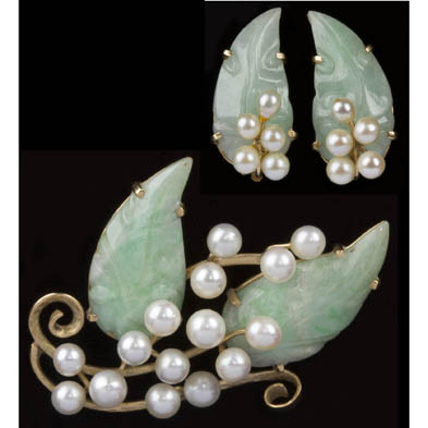jade-and-pearl-brooch-and-ear-clips-ming-s