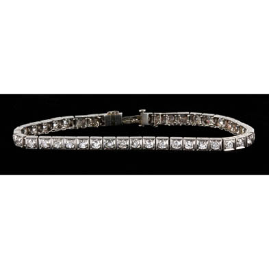 art-deco-platinum-and-diamond-bracelet