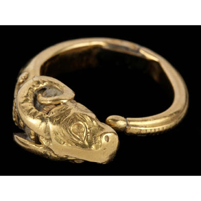 high-karat-gold-ram-motif-ring