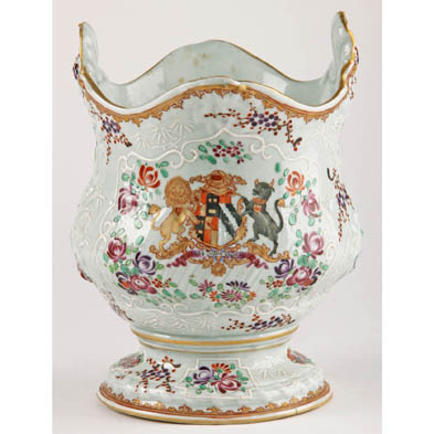 samson-porcelain-armorial-vase