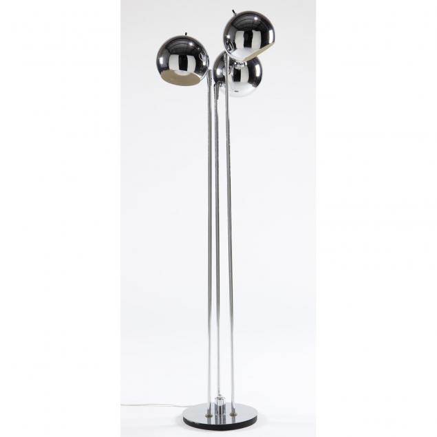 modern-chrome-floor-lamp