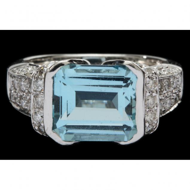 18kt-diamond-and-aquamarine-ring