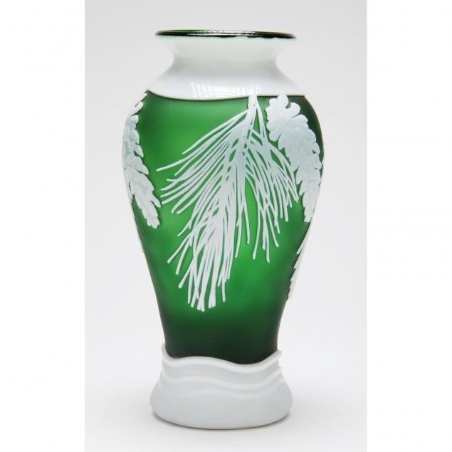 fenton-studio-cameo-glass-vase