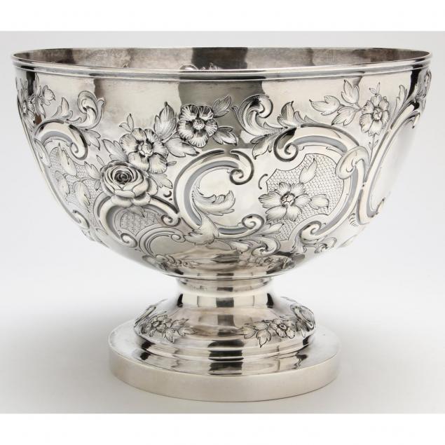 victorian-silver-punch-bowl-from-the-duke-family