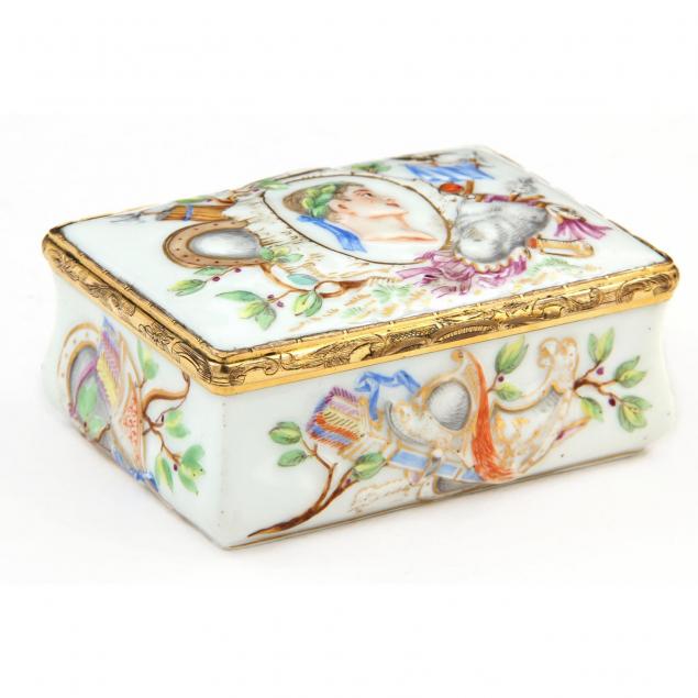 gilt-mounted-meissen-porcelain-snuff-box
