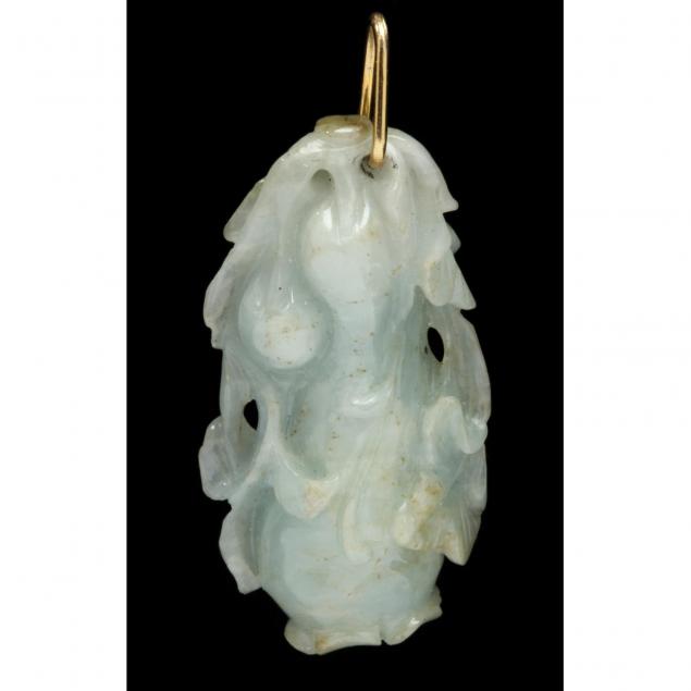 vintage-carved-jade-pendant