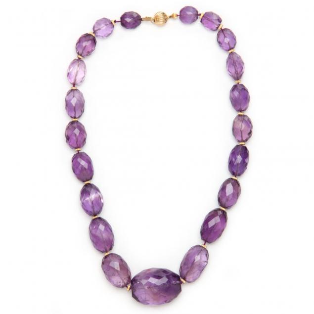 bold-vintage-amethyst-and-gold-necklace