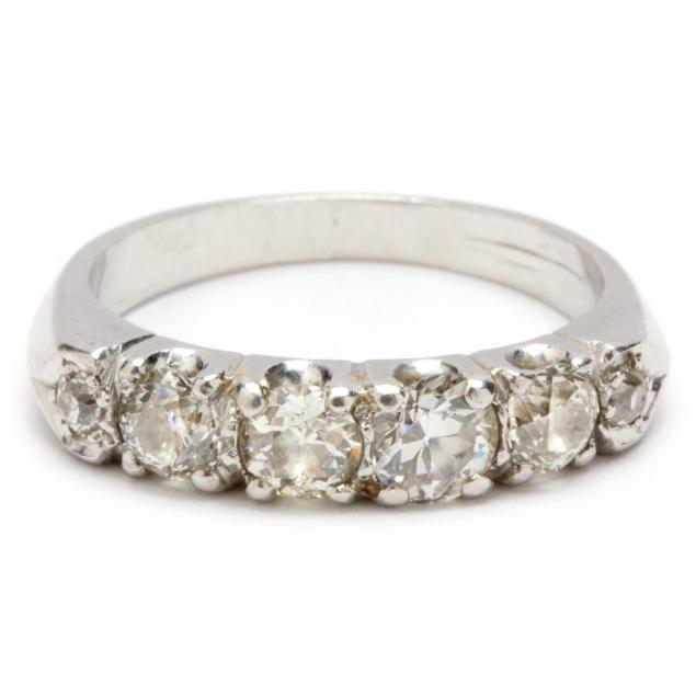 vintage-platinum-diamond-band