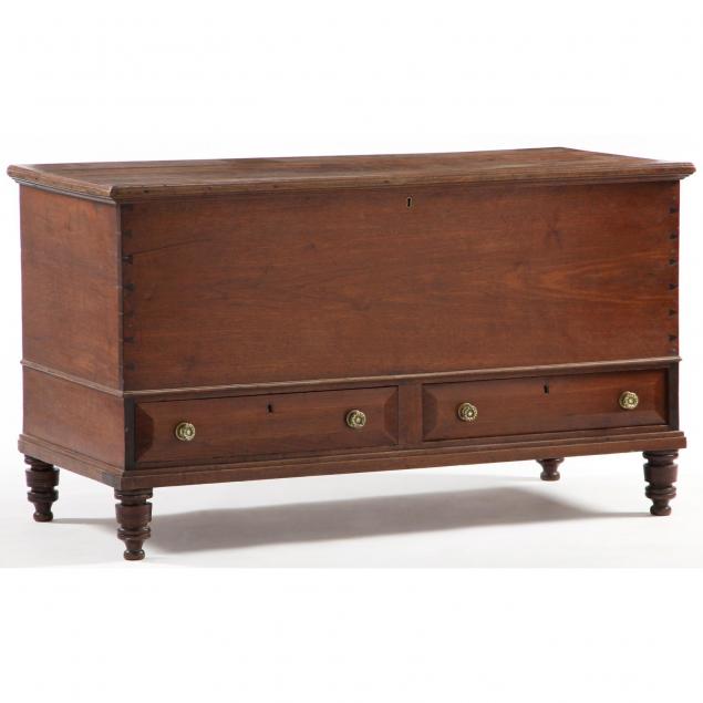 southern-walnut-blanket-chest