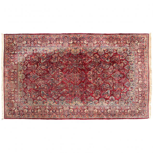 sarouk-carpet