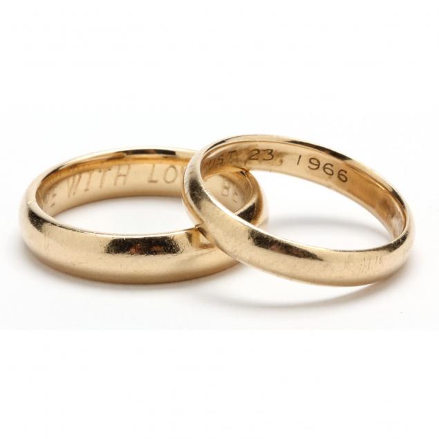 two-gold-wedding-bands