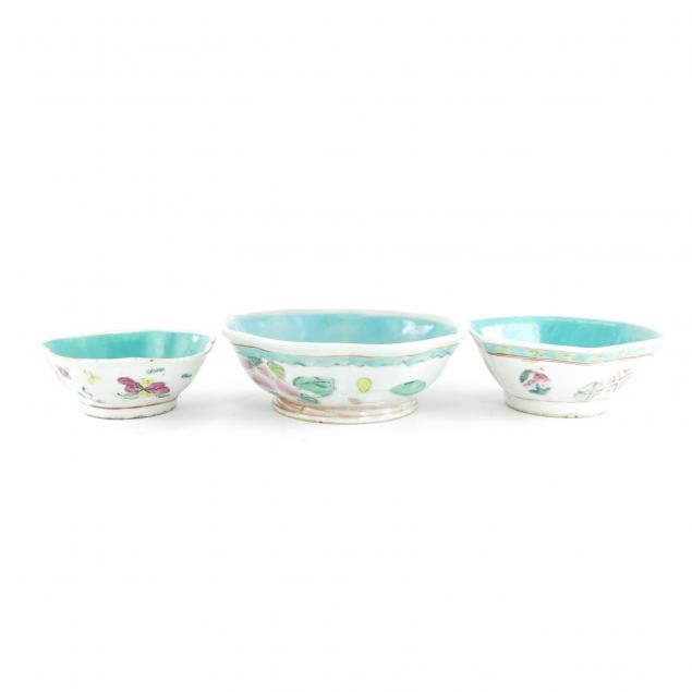 three-chinese-export-porcelain-bowls
