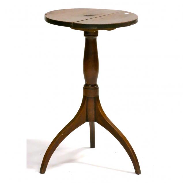 southern-walnut-candlestand