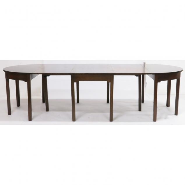 chippendale-style-dropleaf-dining-table