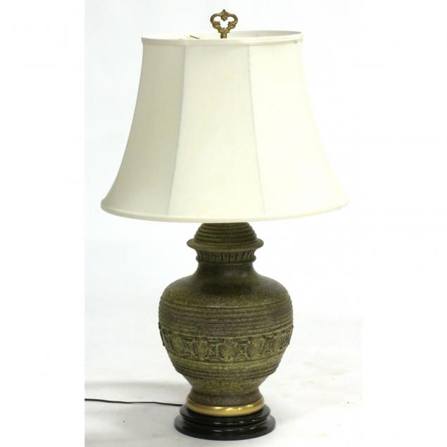 frederick-cooper-mid-century-pottery-lamp