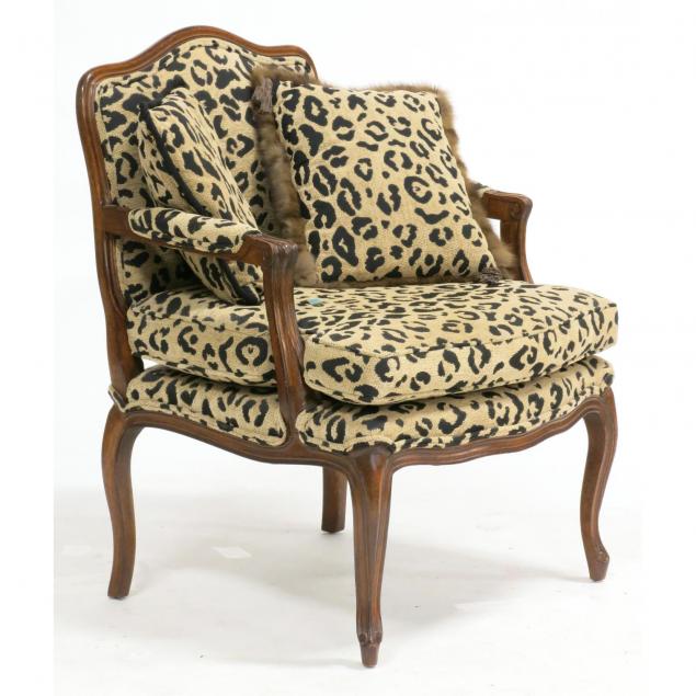 french-fauteuil