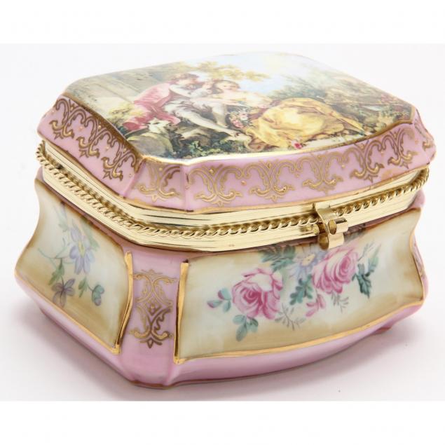 painted-porcelain-dresser-box