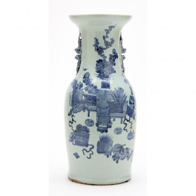chinese-cobalt-decorated-porcelain-vase