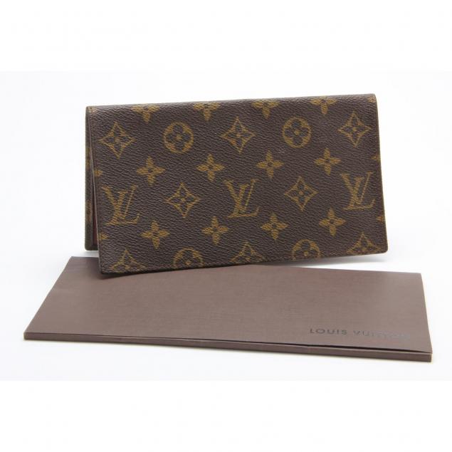 checkbook-cover-louis-vuitton