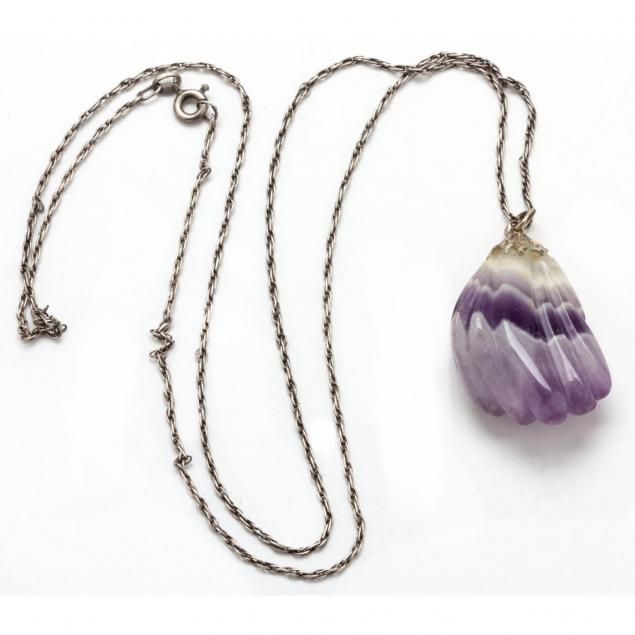 purple-quartz-pendant-silver-necklace
