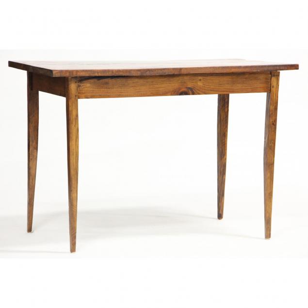 southern-pine-farm-table