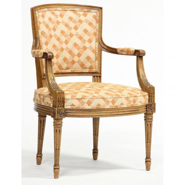 louis-xvi-style-fauteuil