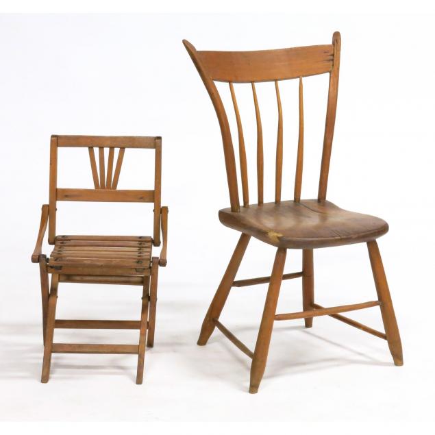 2-primitive-chairs