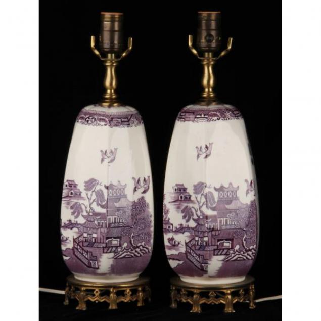 pair-of-chinoiserie-purple-transferware-lamps