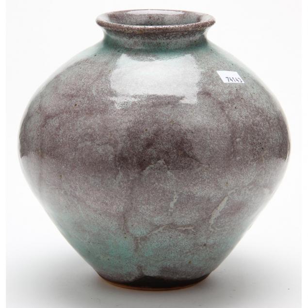 ben-owen-iii-flower-vase