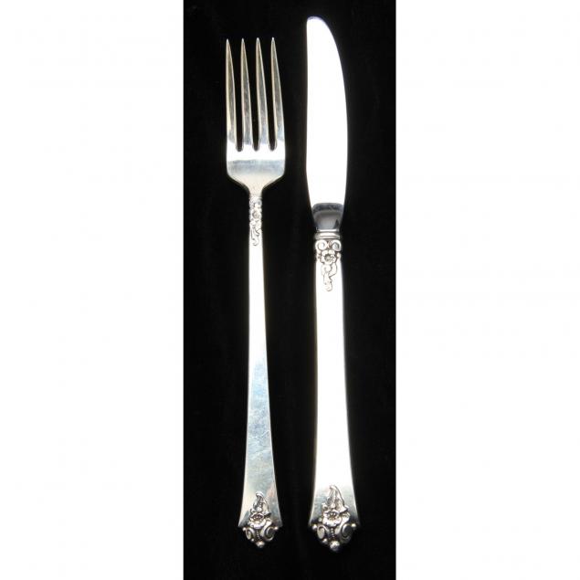 royal-crest-castle-rose-sterling-silver-flatware