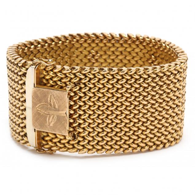 18kt-gold-bracelet