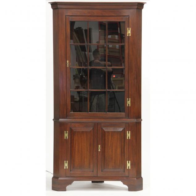 virginia-galleries-henkel-harris-lighted-corner-cupboard