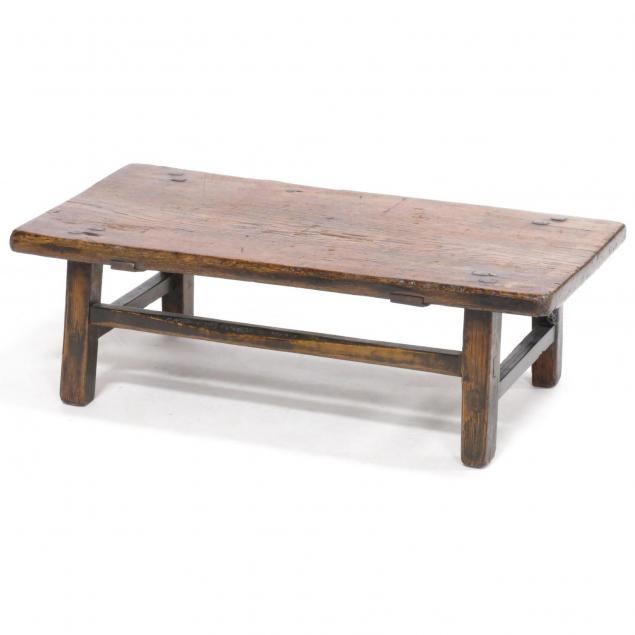 southeast-asian-altar-table