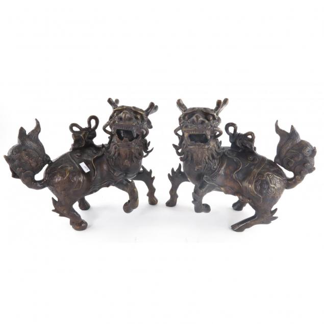 pair-of-bronze-foo-dogs