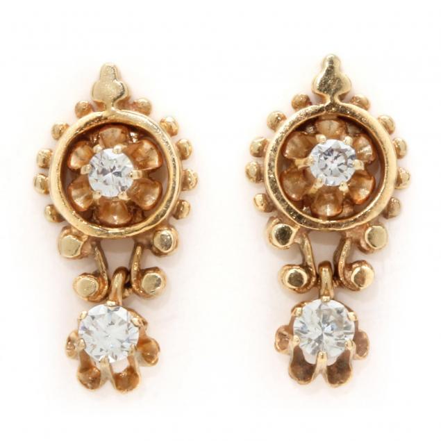 pair-of-14kt-diamond-pendant-earrings