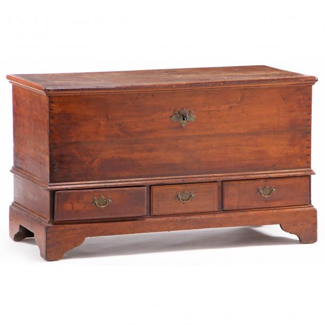 pa-chippendale-blanket-chest
