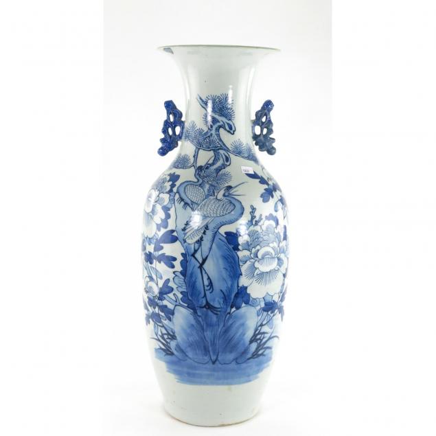 chinese-blue-white-floor-vase