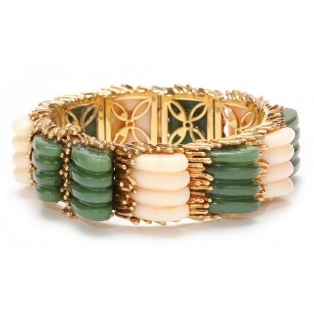 18kt-coral-and-jade-bracelet