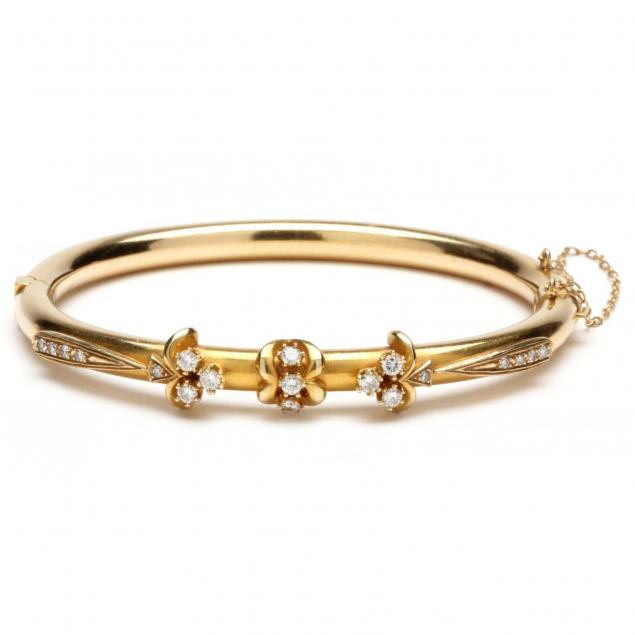 14kt-gold-and-diamond-bangle-bracelet