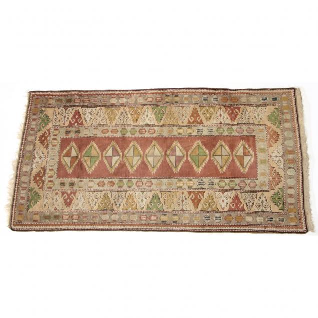 hand-tied-area-rug